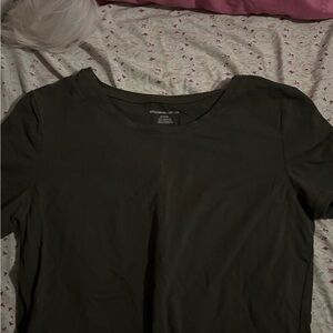 Amazon Essentials Dark Green Short Sleeve Tee
